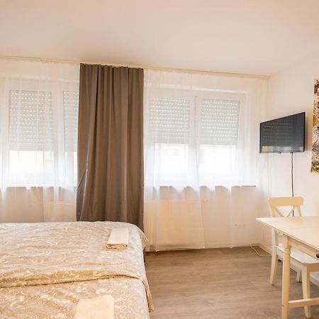 City Apartment Kueche,Bad, Parken Im Zentrum Ravensburgs A12 Exterior photo